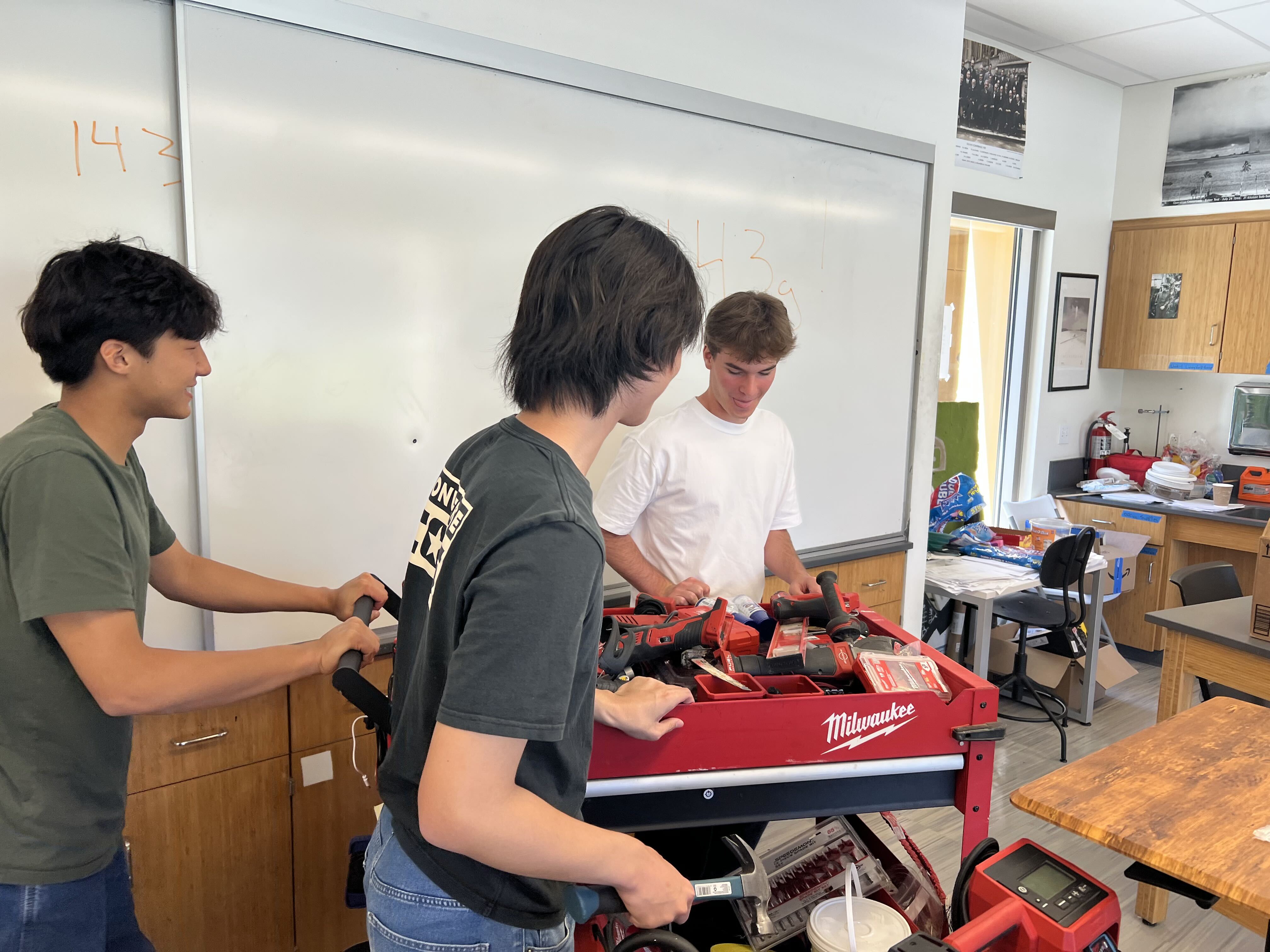 Youth Engineers Initiative photo 4